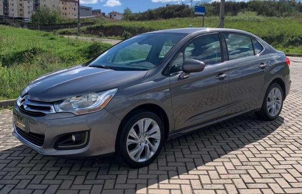 Citroen C4 Lounge